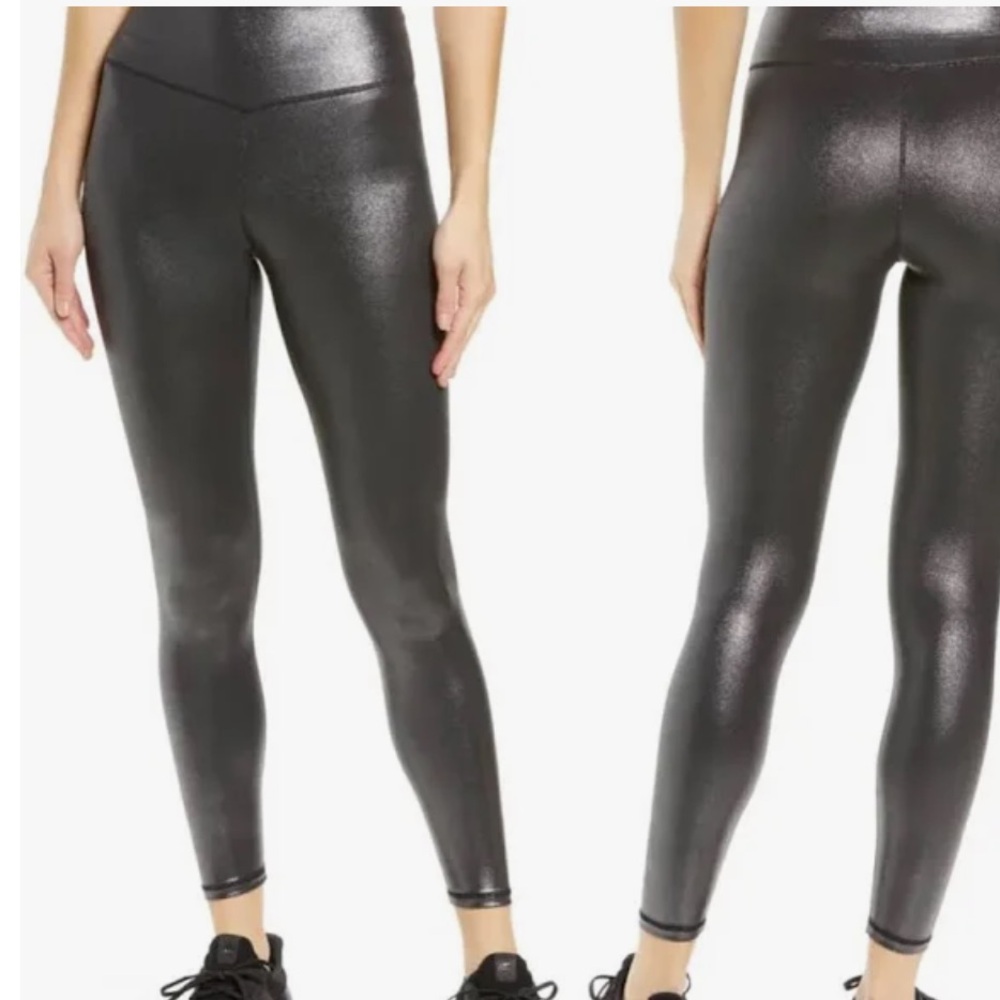 $108 NWT- IVL collective Glitter and Go legging - size 6